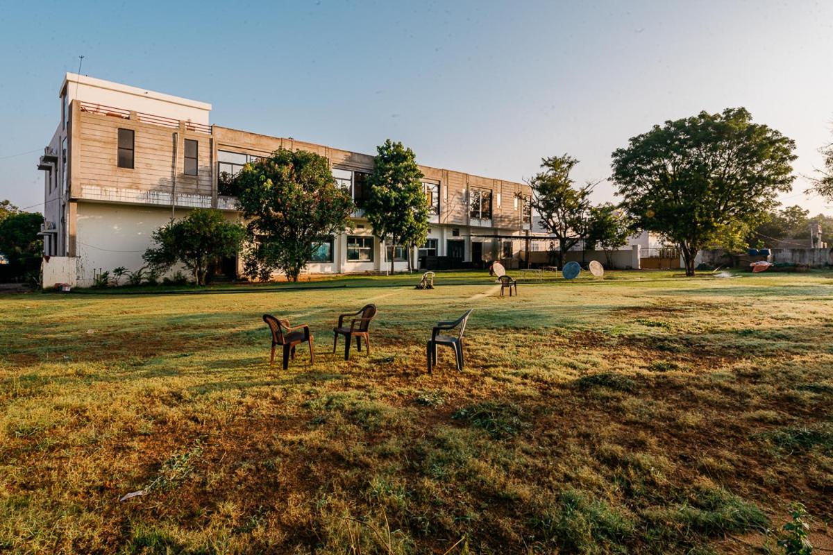 Aditya Palace Pushkar Buitenkant foto